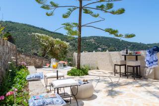 Alisachni Apartments Maisonette - 6