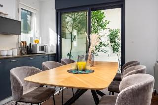 The RotchilD TripleX - 2