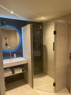 Boutique Hotel Herbergh Amsterdam Airport FREE PARKING - 8