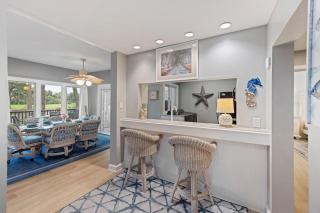 TP4937: 4937 Turtle Point - 1