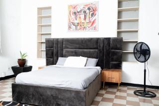 Henderson street lodge - 9