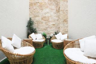 Liora Boutique - 9