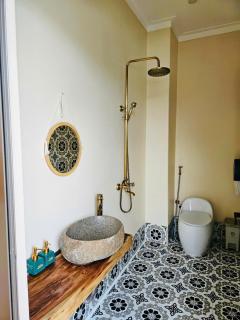 Khách Sạn Trung Loan - 1