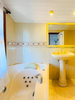 Casa de alto padrão em condomínio fechado - 5