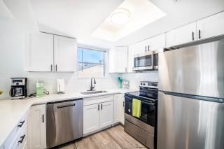 2br 2ba Retreat B 3Min to Beach - 7