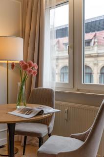 Świdnicka City Center Apartment with Opera View ProperUNIT - 8