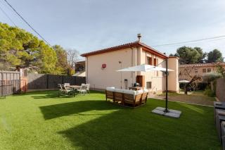 Secrets of Montserrat - 9