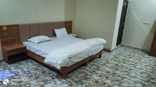 Hotel Rama Crown - 5