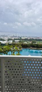 Comfortable Studio at West Vista Apartment - 1