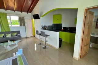 Studio moderne près de Capesterre-Belle-Eau avec piscine - 4