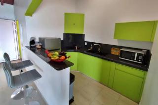 Studio moderne près de Capesterre-Belle-Eau avec piscine - 5