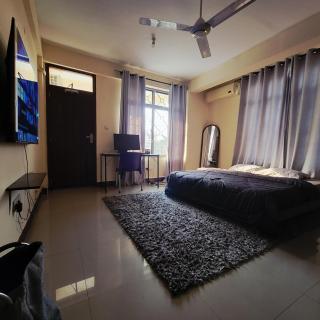 The Crib -2BR Apartment - 7