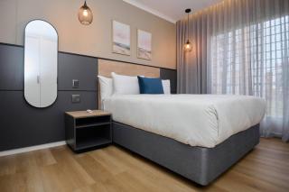 Unit 109 at Glen Park - 9