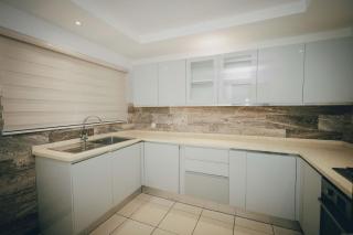 Luxury 3BR Alema Court, Pool & Airport Close - Accra - 8
