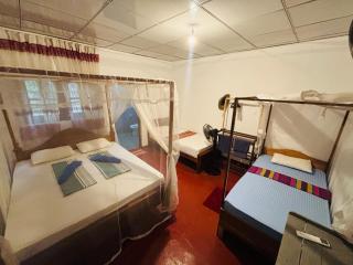 Bamboo Home stay Hiriketiya - 9