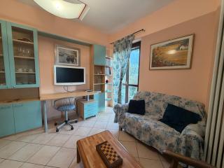 Asti Centro, Monferrato - Light Home with AC, Wifi, Park, Pool - 2