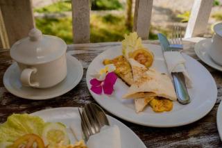 The Suwi Huts at Nusa Penida - 8
