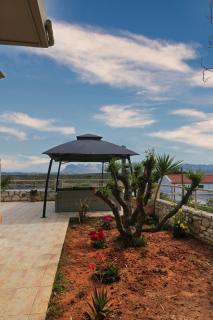 Vagioni Seaside Villa - 8