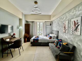 Deluxe Studio Units Inside IT Park - 8