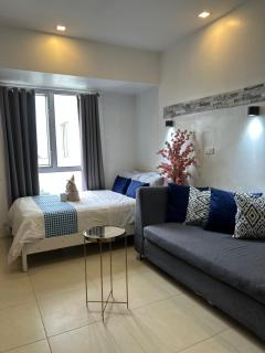 Deluxe Studio Units Inside IT Park - 3