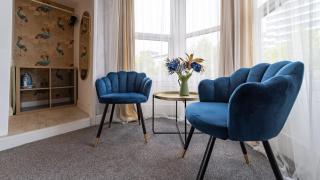 Harbour Hub Hotel - 5