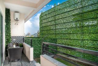 Solace Suites Hotel & Banquets - 3