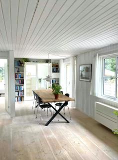 Charming Cottage With A Wonderful Orangery - 4