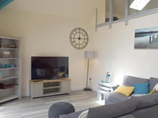 Uk7385 - Chaff House - 1