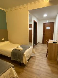 Hotel Restaurante Isape GBC - 2