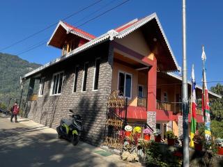 Home & Heart Homestay - 1
