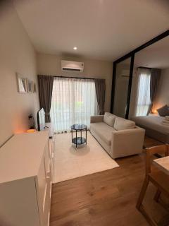 Title Halo Nai Yang Тайтл Хало Най Янг operated by OK Group - 2