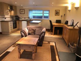 The Annexe at the Cedars - 3