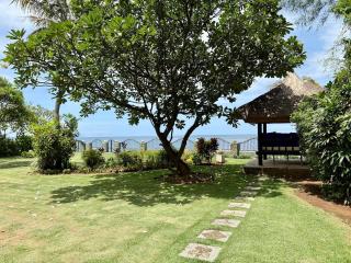 Beachfront Villa Nirwana with Private Jacuzzi - 7