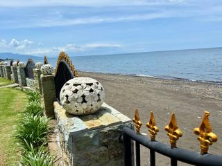 Beachfront Villa Nirwana with Private Jacuzzi - 3