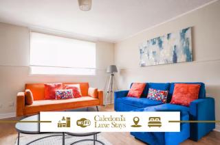 3 BDR Flat By Caledonia Luxe Stays Short Lets & Serviced Accommodation Clydebank - 0