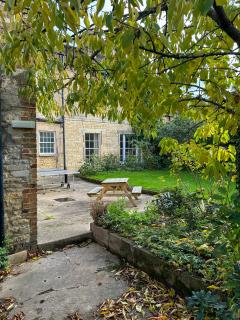 Garden House Stamford - 4