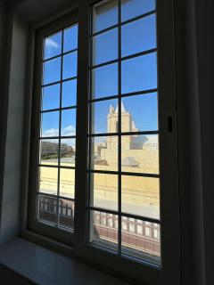 Valletta Minimal, Breezy, Coastal chic City Life - 5