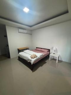 Little Bailan Retreat - Garden & River Side - 7