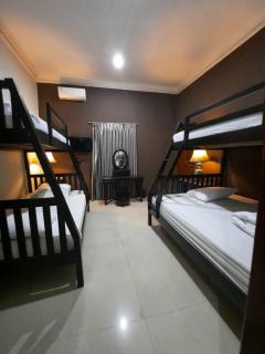 Omah Tirtodipuran - 9