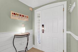 4202 Windsor Court North - 5