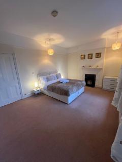 Spacious Home - Solihull Town Centre- Near NEC-BHX - 7