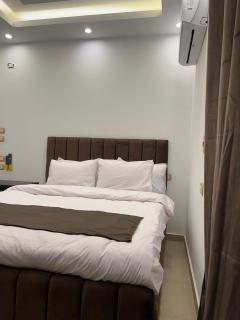 Tolen pyramid view - 8