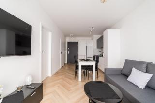 Stacja Jeżyce Lavish Apartment by BookingHost - 4