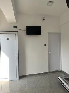 Royal Crown City Hotel - 9