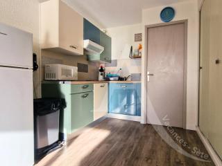 STUDIO 1ERE LIGNE MER AVEC PKG QUARTIER CORNICHE - 5