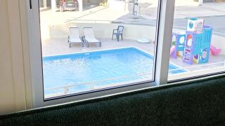 2BR Apartment with Pool & Free Wi-Fi - 7