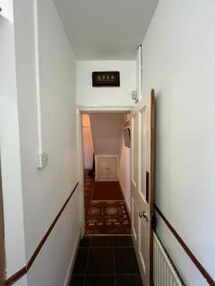 Spacious Home - Solihull Town Centre- Near NEC-BHX - 2