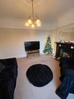 Spacious Home - Solihull Town Centre- Near NEC-BHX - 8