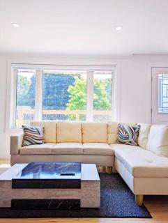 The Lilac Bungalow - 9