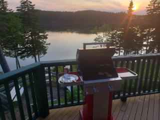 Sunset Cabin by the Sea, Log cabin stunning views - 3